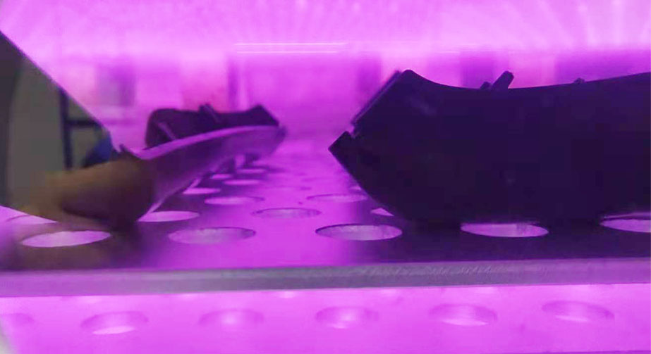 微波等離子清洗機(jī)與低頻、射頻等離子清洗機(jī)相比的優(yōu)勢(shì)